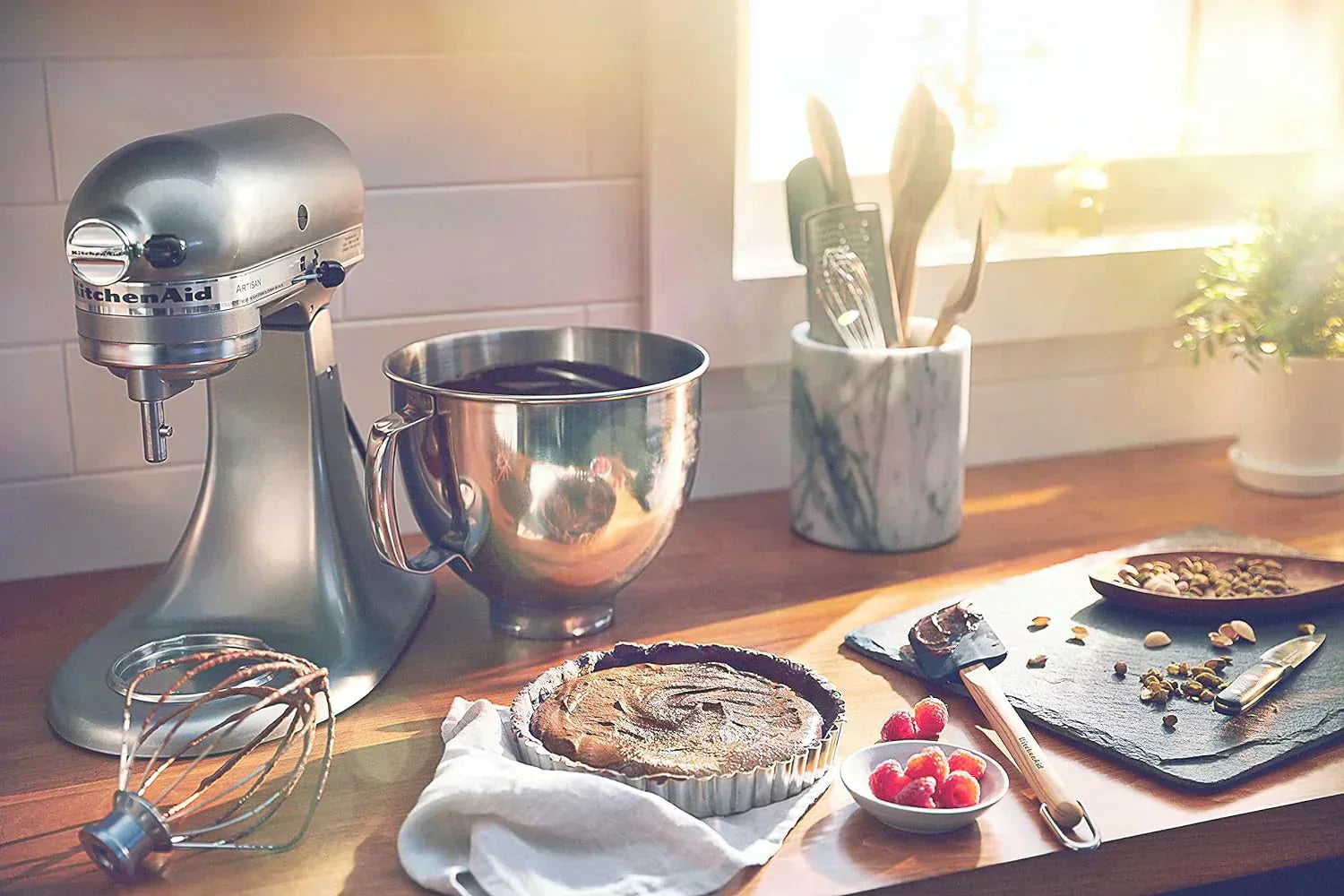KitchenAid Artisan Series 5 Quart Tilt Head Stand Mixer wourant