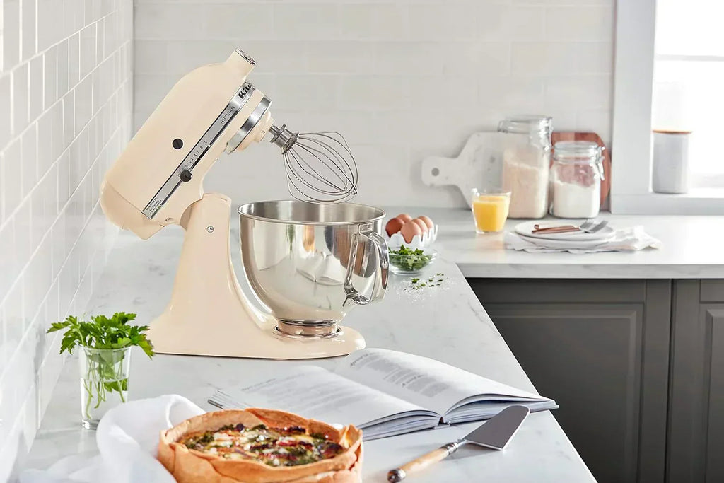 KitchenAid Artisan Series 5 Quart Tilt Head Stand Mixer wourant