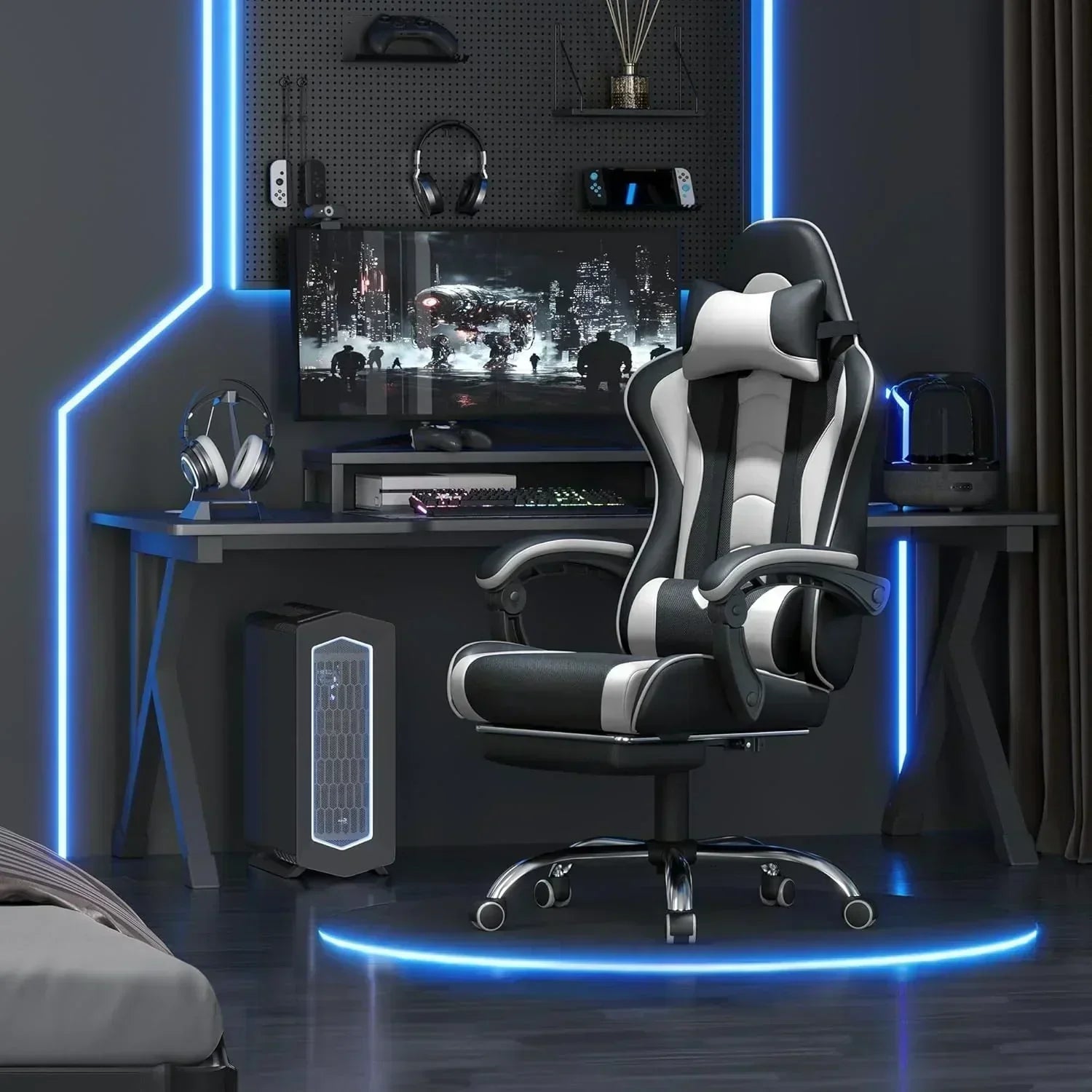 Gaming Chair with Massage Lumbar Support and Footrest Height Office Gaming Chair wourant