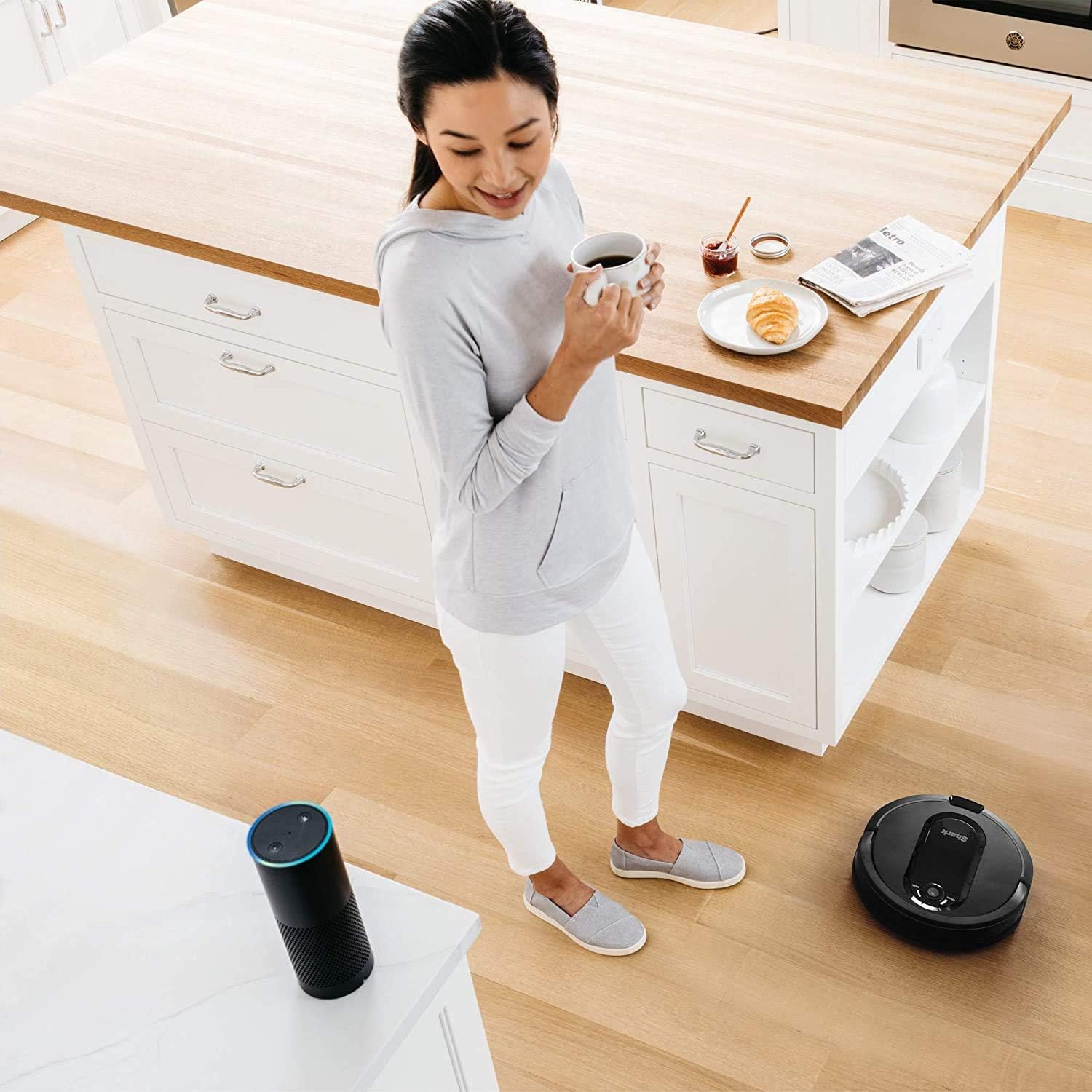 Voice Control Robot Vacuum with Matrix Clean Navigation, Home Mapping, 60-Day Capacity, XL Self-Empty Base for Homes with Pets, Carpet & Hard Floors, Cool Grey wourant