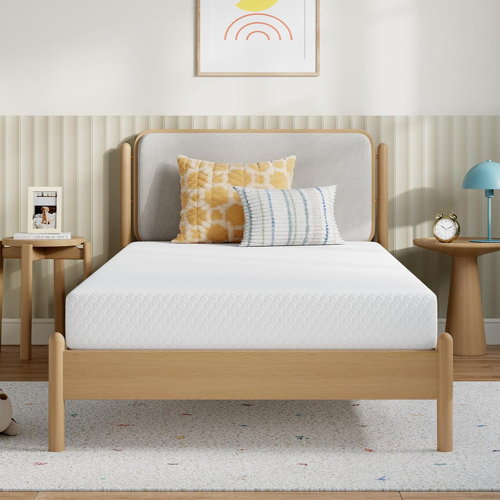 Novilla 10 Inch Queen Mattress, Memory Foam Mattress Queen with Breathable Comfort Layer & High-Density Base Foam for Pressure Relief & Support, CertiPUR-US Certified for a Cool & Refreshed Sleep woonhhop