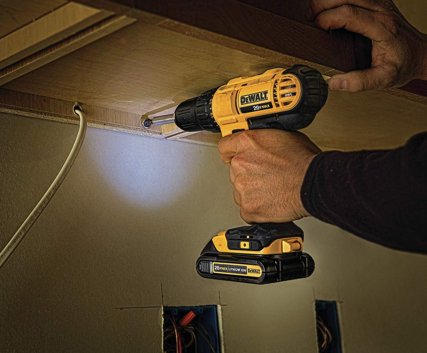 20V MAX Cordless Drill Impact Driver and LED Work Light Portable, Power Tool Combo Kit 3 Tool, 2 Batteries and Charger Included (DCK340C2) wourant