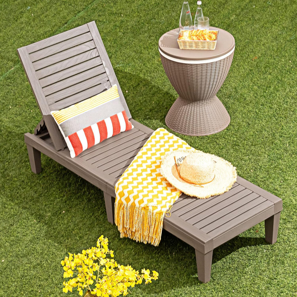 Outdoor Chaise Lounge Chair Lightweight Patio Lounge Recliner Chair with Adjustable Backrest wourant