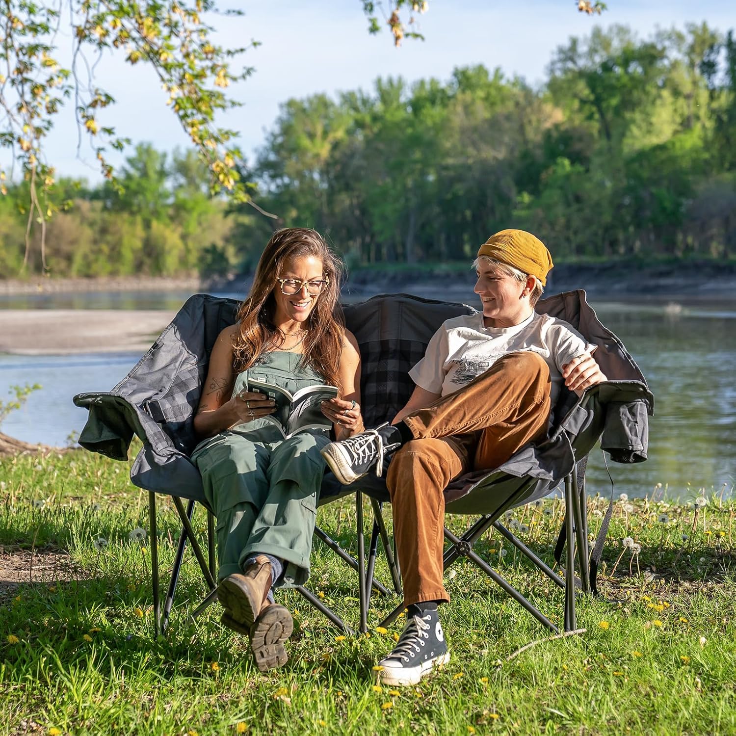 Double Camping Chairs Padded Loveseat Chair for 2 Person - Heavy Duty Oversized Camping Couch for Adults Outdoor Lawn Beach - Portable Folding Sofa with Cup Holders and Carry Bag, Grey wourant