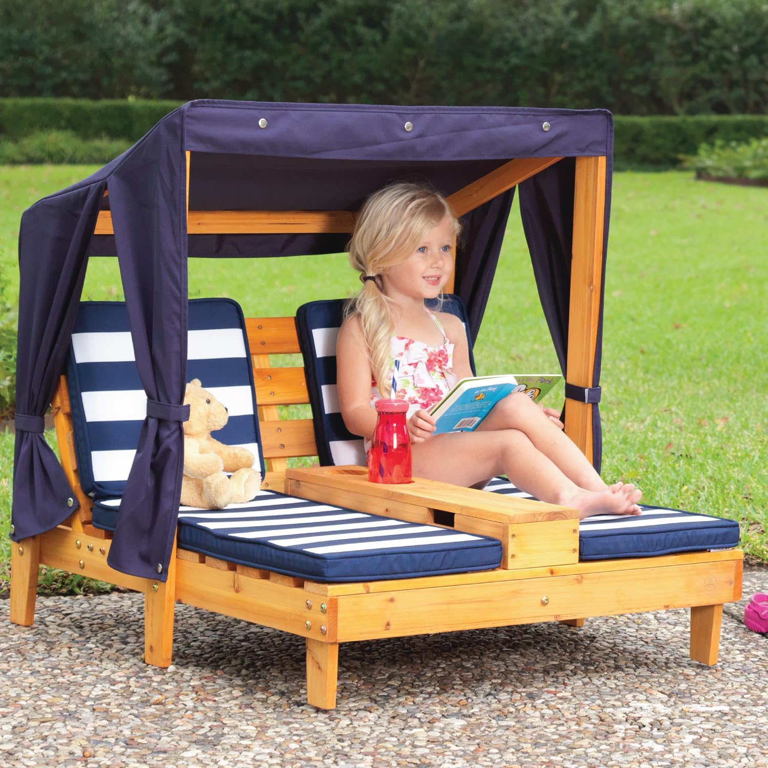 KidKraft Wooden Outdoor Double Chaise Lounge with Cup Holders, Kid's Patio Furniture, Honey with Navy and White Striped Fabric, Gift for Ages 3-8 wourant