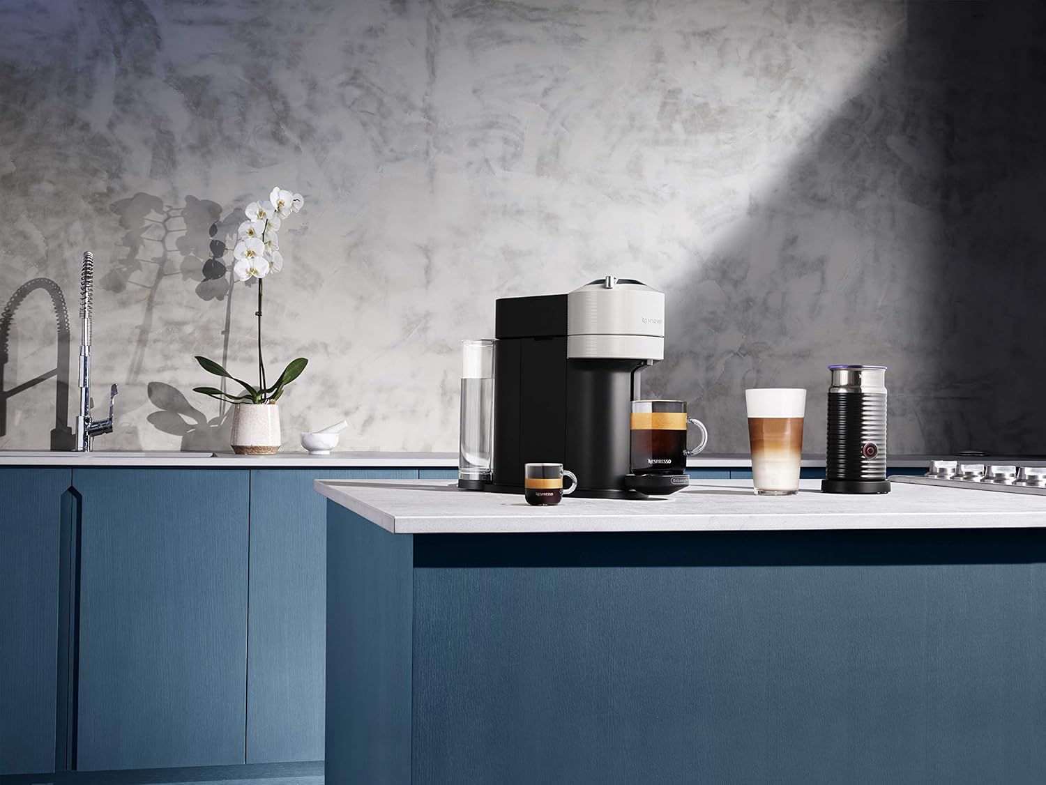 Nespresso Vertuo Next Coffee and Espresso Maker by De'Longhi, White wourant