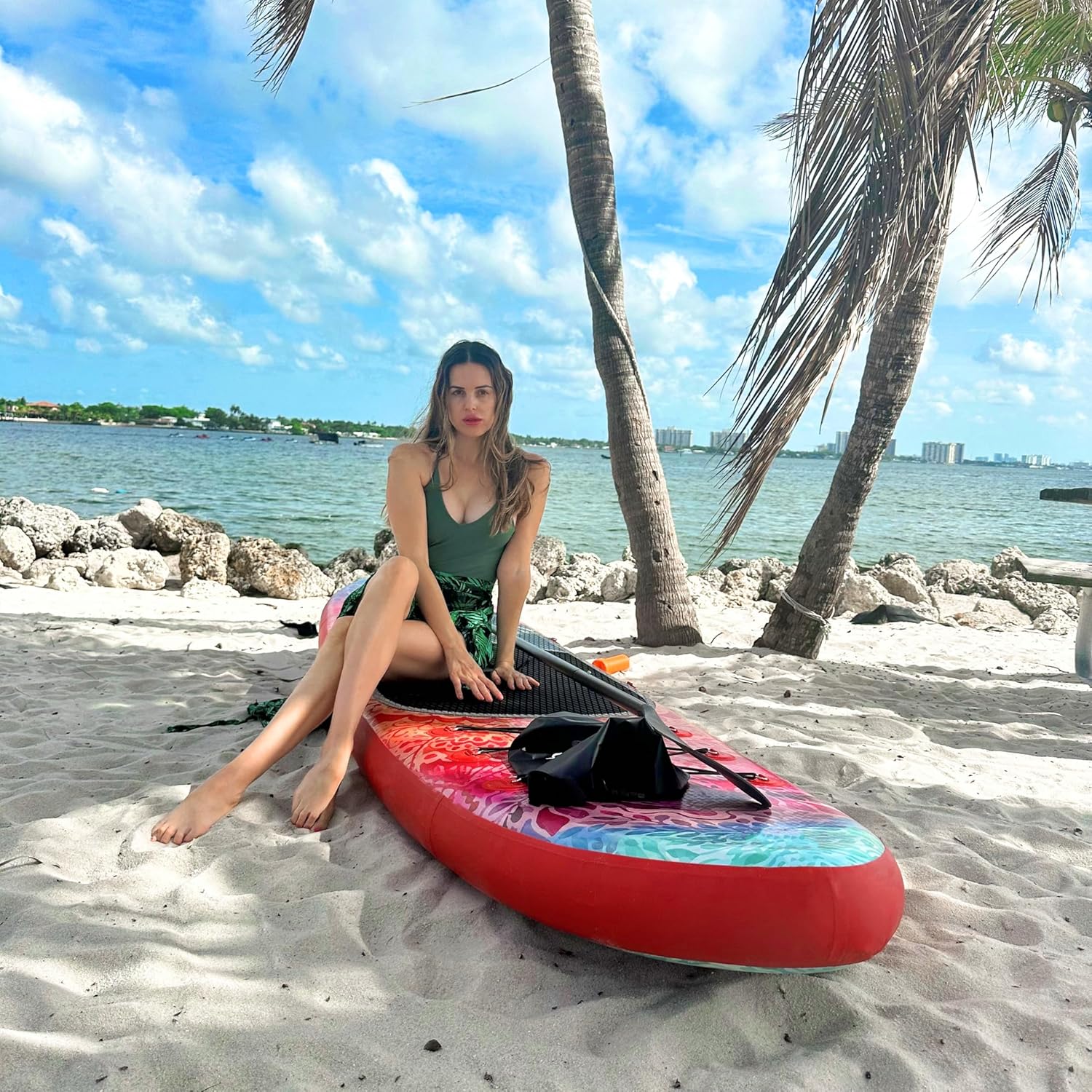 Inflatable wide SUP board with SUP carrying bag, hand pump, 10L waterproof bag and adjustable paddle wourant