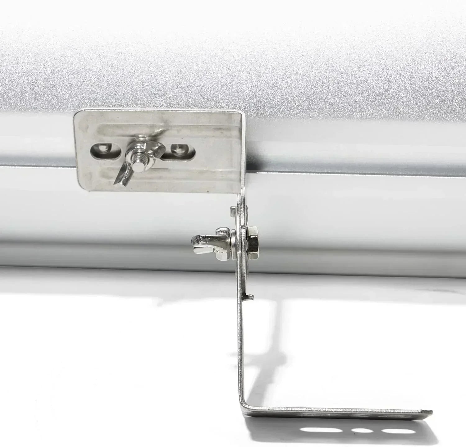 Smart greenhouse heater with built-in temperature control and digital thermostat wourant