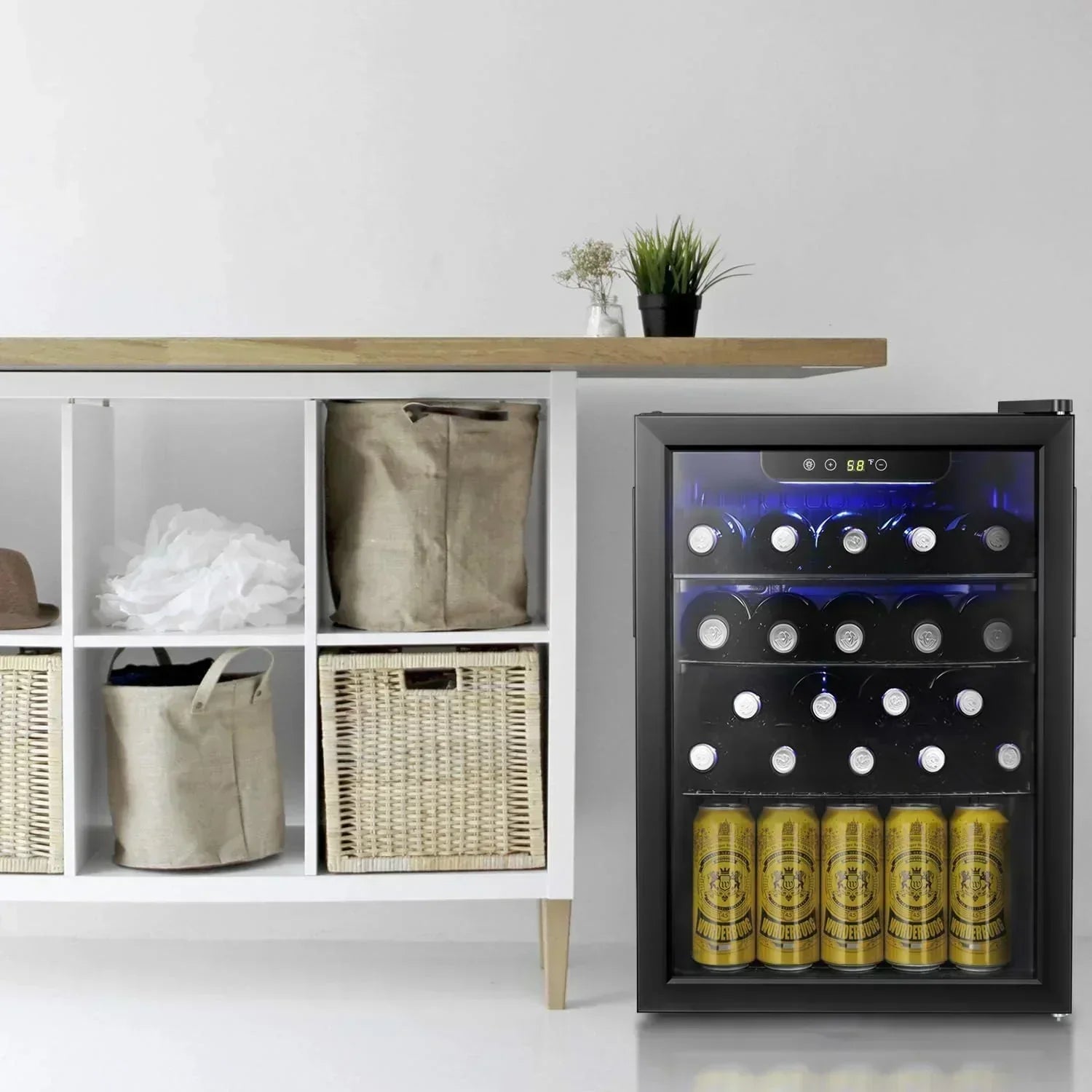 Antarctic Star 26 Bottle 130 Can Wine Cooler/Cabinet Beverage Refrigerator Cellar Beer Clear Glass wourant