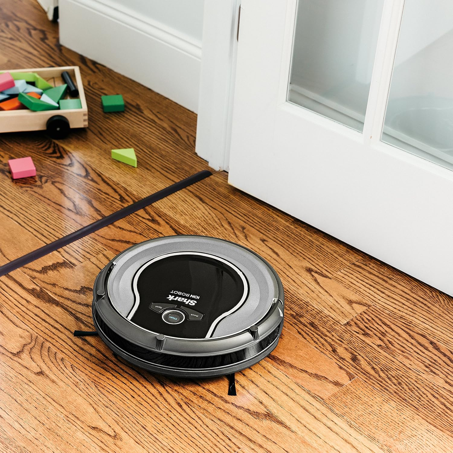 AI Robot Vacuum with XL HEPA Self-Empty Base, Bagless, 60-Day Capacity, LIDAR Navigation, Perfect for Pet Hair, Compatible with Alexa, Wi-Fi Connected, Carpet & Hard Floor, Black wourant