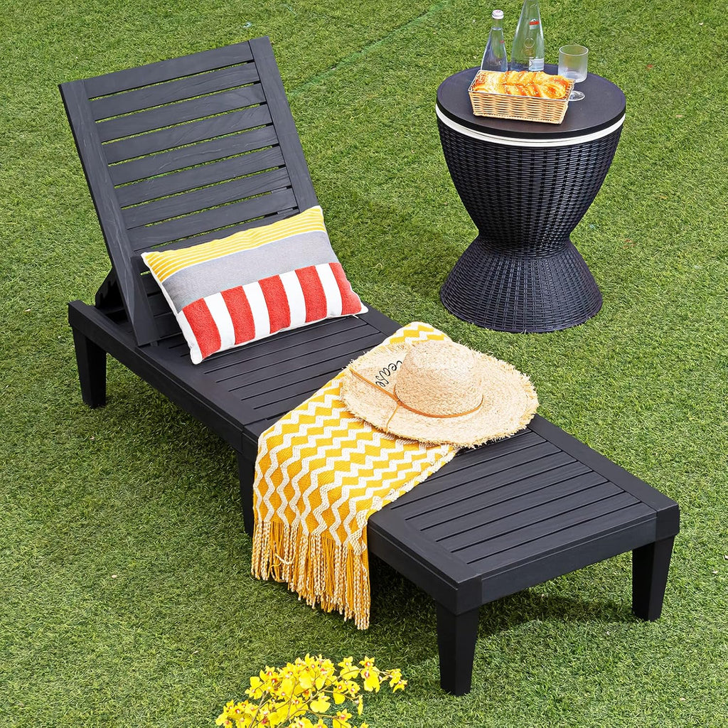 Outdoor Chaise Lounge Chair Lightweight Patio Lounge Recliner Chair with Adjustable Backrest wourant