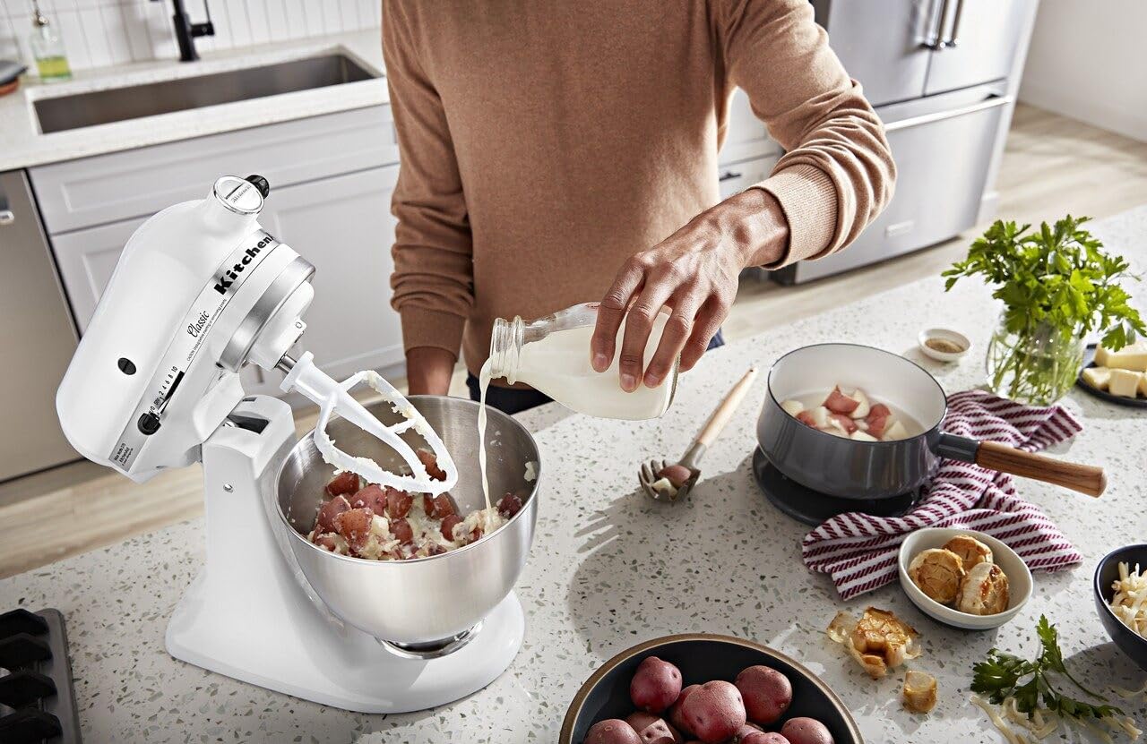 KitchenAid Classic Series 4.5 Quart Tilt-Head Stand Mixer K45SS Onyx Black wourant