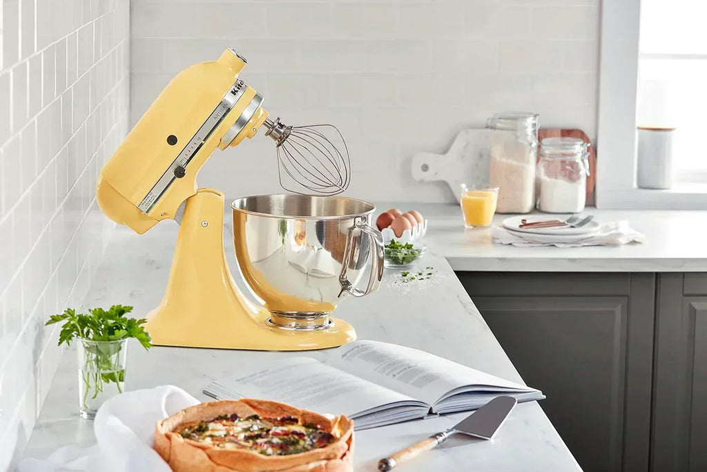 KitchenAid Artisan 5-Quart Tilt-Head Stand Mixer with Pour Flap wourant