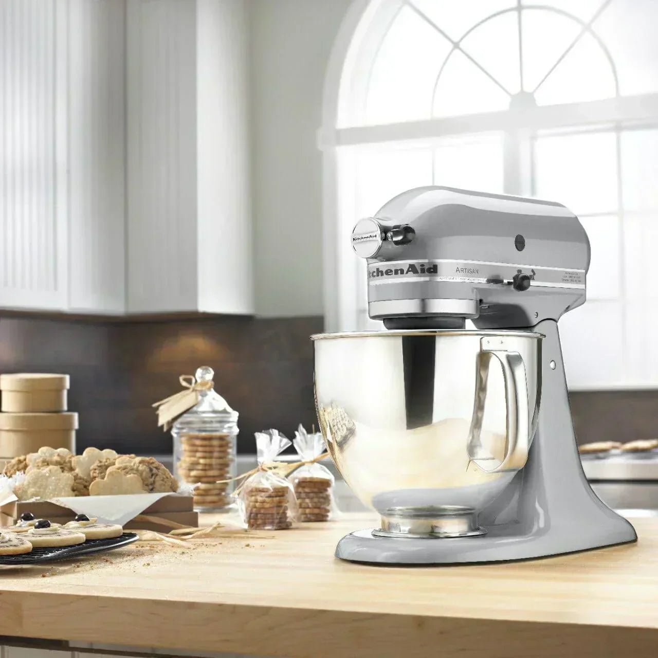 KitchenAid Artisan Series 5 Quart Tilt Head Stand Mixer wourant