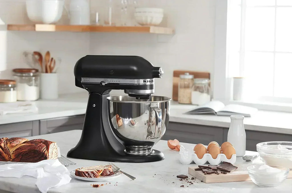 KitchenAid Artisan 5-Quart Tilt-Head Stand Mixer with Pour Flap wourant