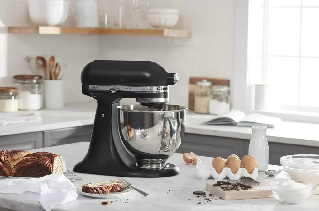 KitchenAid Artisan 5-Quart Tilt-Head Stand Mixer with Pour Flap wourant