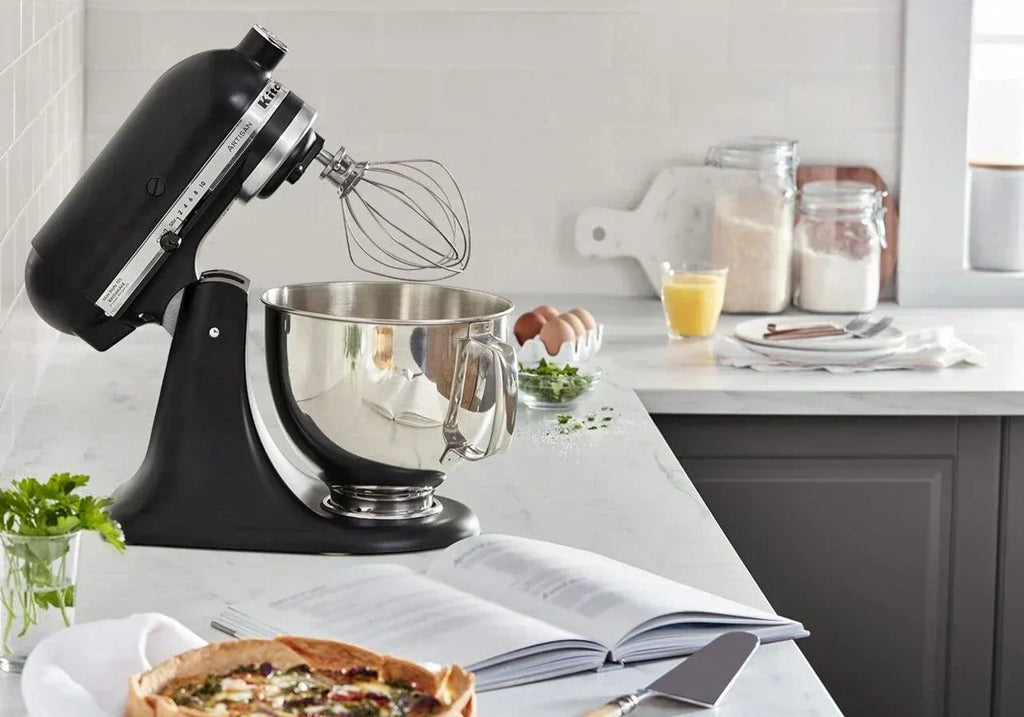 KitchenAid Artisan 5-Quart Tilt-Head Stand Mixer with Pour Flap wourant